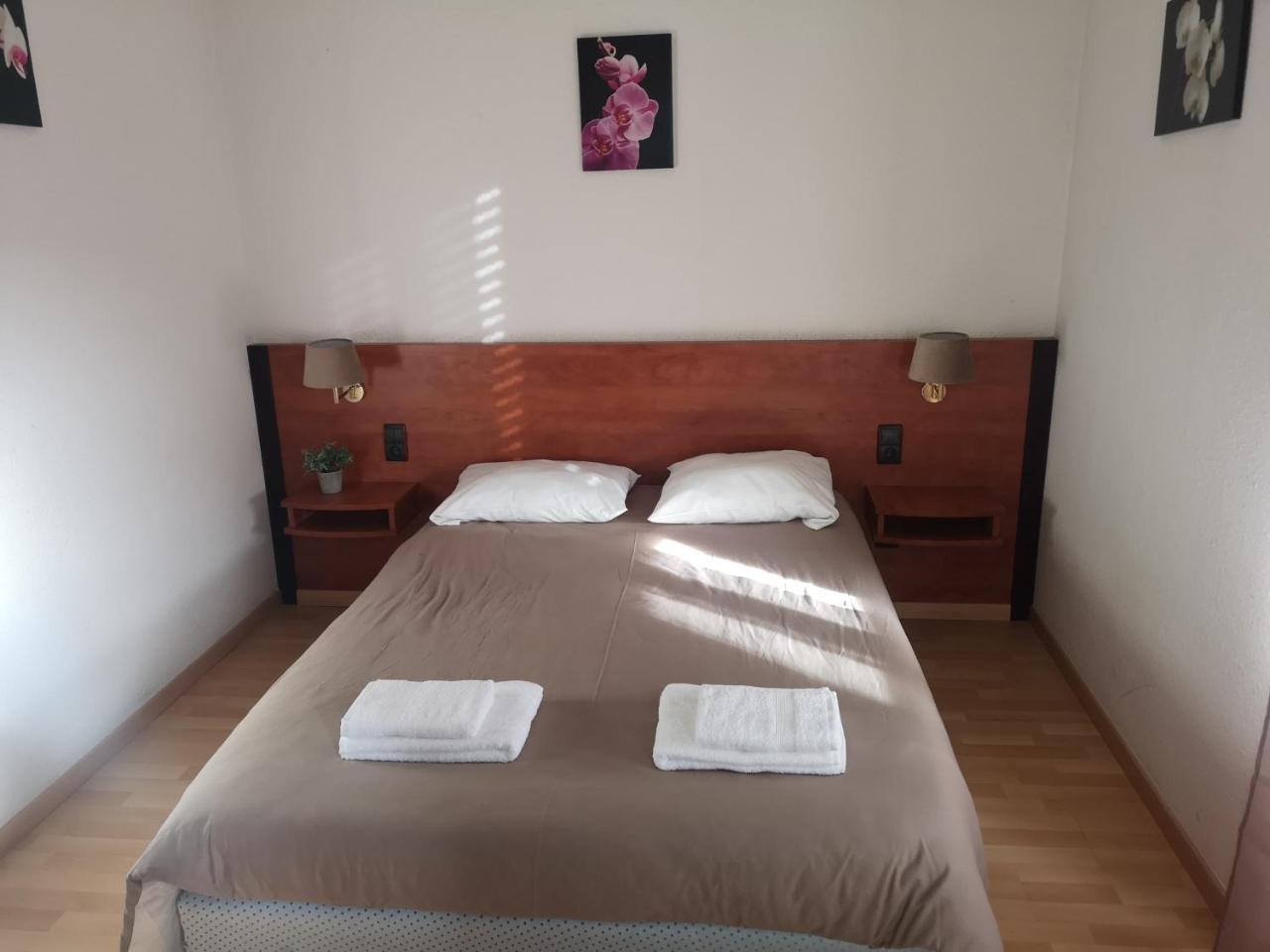 Hotel Castel D'Olmes Tabre Kültér fotó