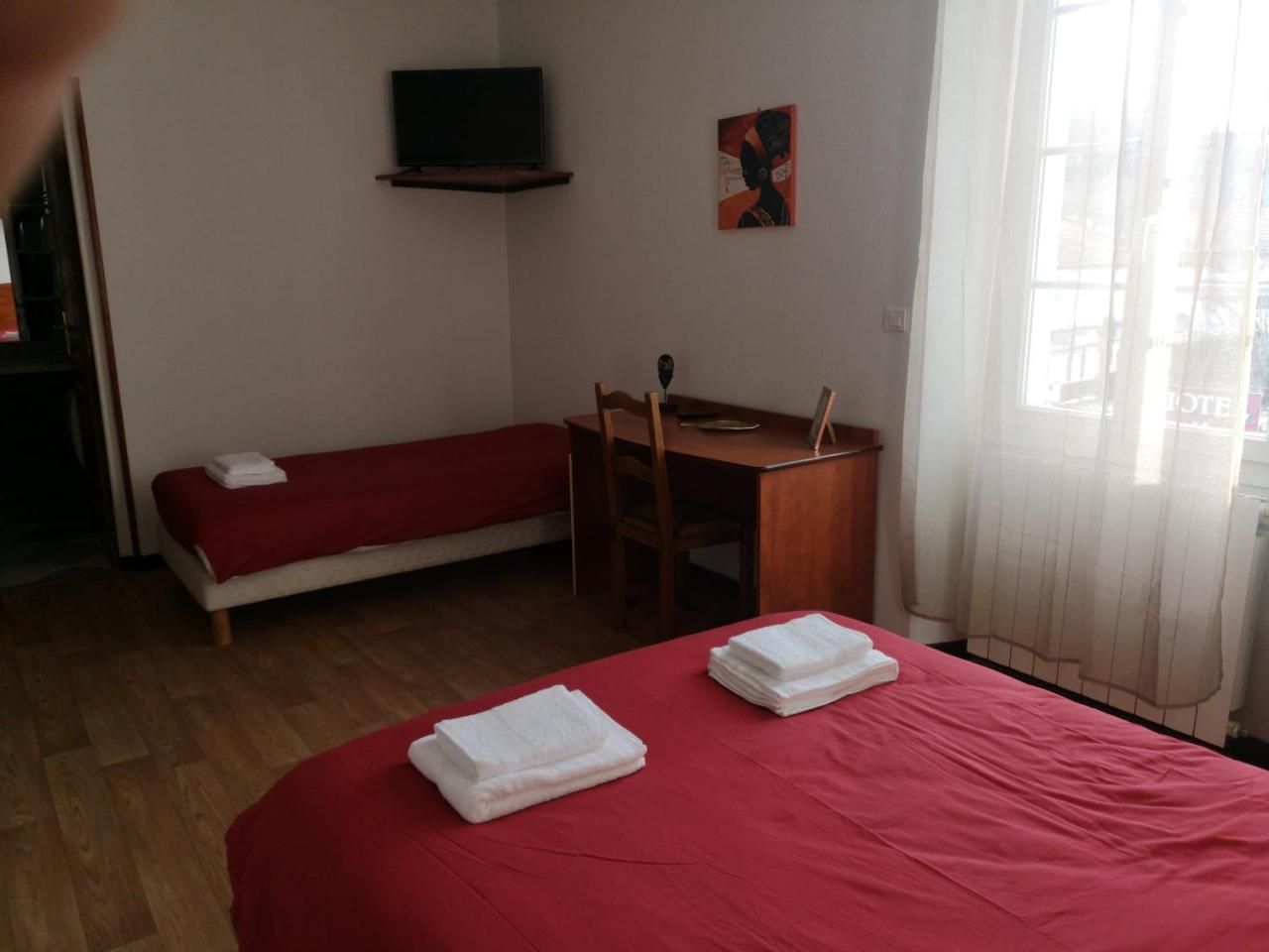Hotel Castel D'Olmes Tabre Kültér fotó